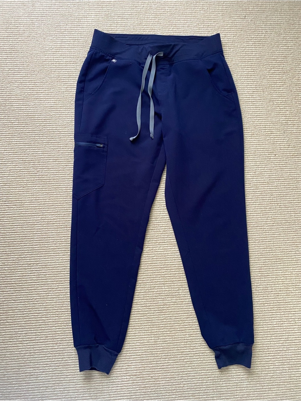 Figs Women’s Navy Scrub Pants Zamora Joggers with Gray Drawstring Medium